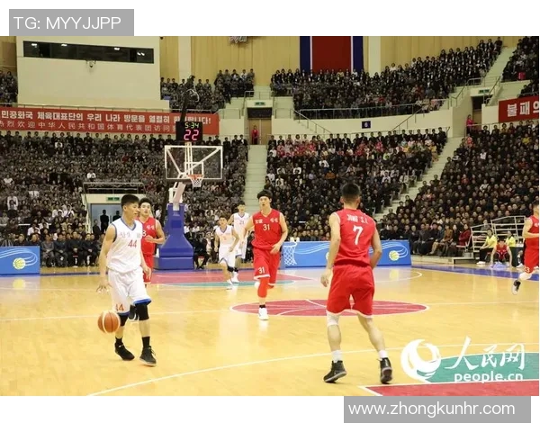 老大与姚明的传奇对决：篮球场上的巅峰时刻与友谊的交融